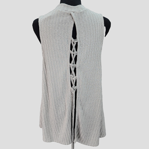 NWT Taylor & Sage Womens XL Sleeveless Ribbed Knit Pullover Top Gray Boho Shirt - Picture 3 of 13
